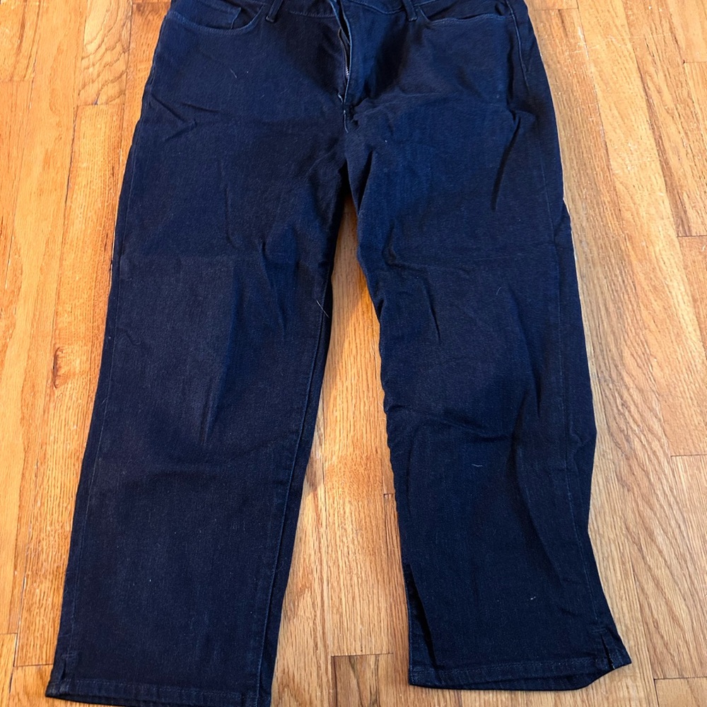 Eddie Bauer HP 💕Dark Blue Denim Curvy Cropped size 14